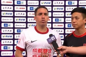 罗慕洛：尊重泰山很高兴完成复仇 我们球队没有球星没有谁很重要